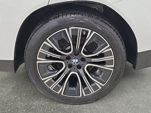 Certified 2025 BMW X3 xDrive30i w/ Premium Package image 27