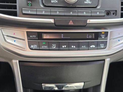 Used 2013 Honda Accord LX image 29