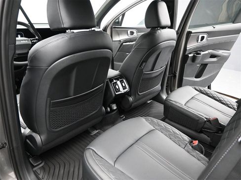 New 2026 Kia Sorento SX Prestige image 17