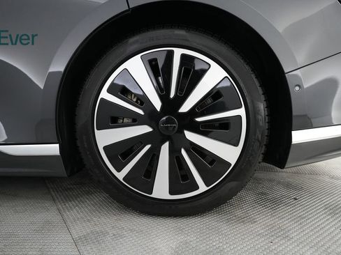 Used 2023 Lucid Air Grand Touring AWD/4WD image 9