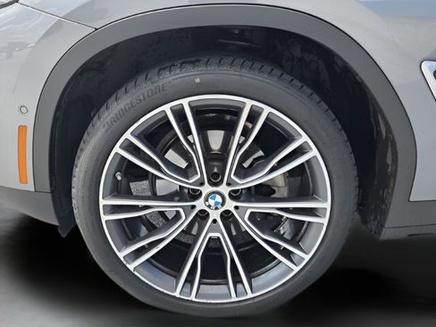 Used 2024 BMW X3 sDrive30i w/ Premium Package RWD image 36