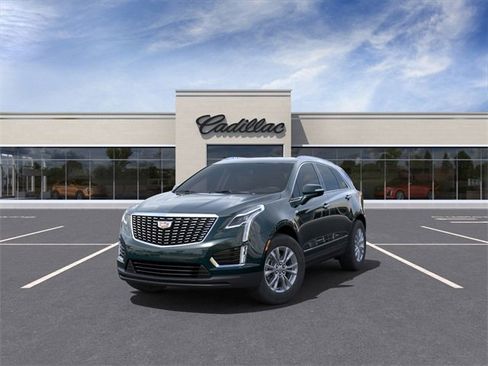 New 2025 Cadillac XT5 Luxury w/ LPO, Floor Liner Package image 8
