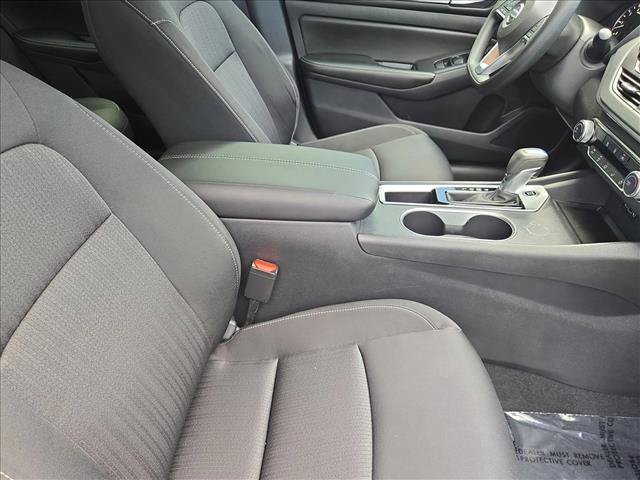 Used 2022 Nissan Altima 2.5 SV FWD image 19