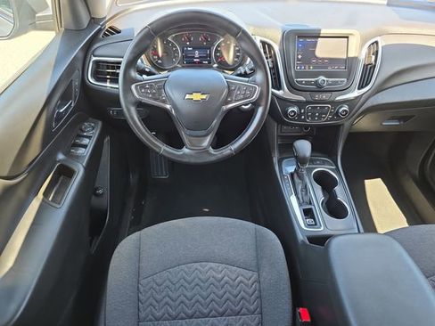 Used 2023 Chevrolet Equinox LT FWD image 12