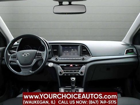 Used 2017 Hyundai Elantra Value Edition image 12