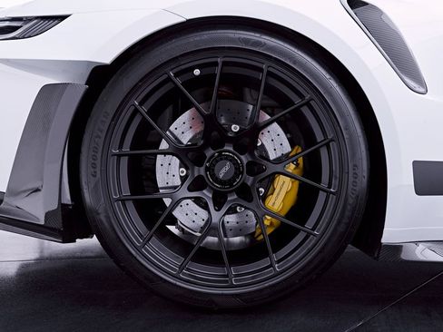 Used 2025 Porsche 911 GT3 RS RWD image 44