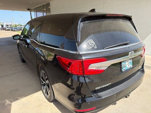 Used 2019 Honda Odyssey Elite image 5