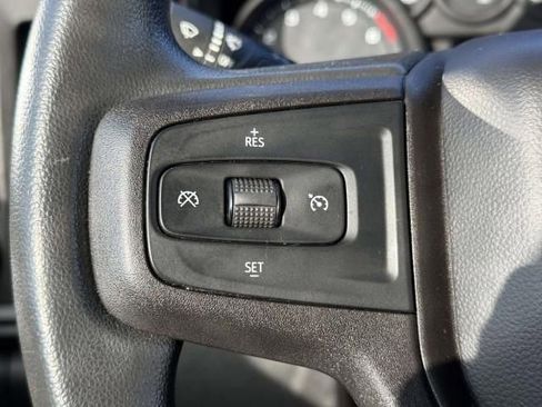 Used 2021 Chevrolet Silverado 1500 Custom image 21