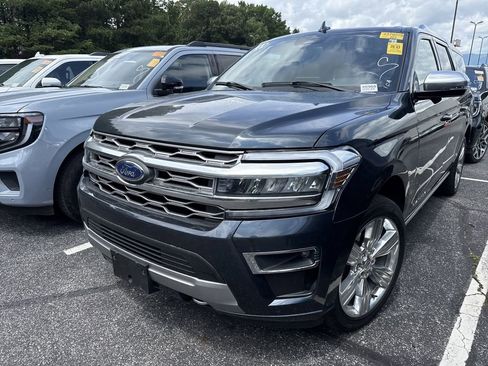 Used 2022 Ford Expedition Max Platinum AWD/4WD image 7