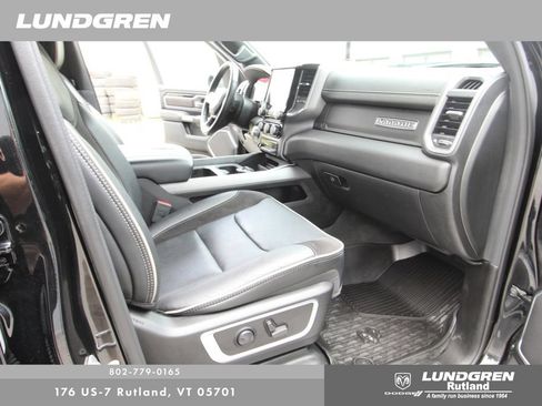 Used 2022 RAM 1500 Laramie AWD/4WD image 13