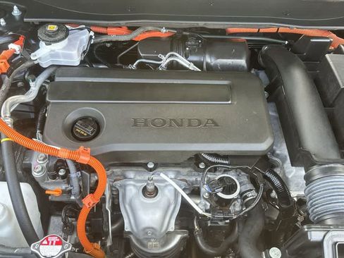 Used 2025 Honda CR-V Sport-L image 12