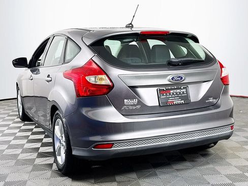 Used 2014 Ford Focus SE FWD image 5