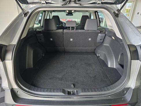 Used 2025 Toyota RAV4 LE image 62