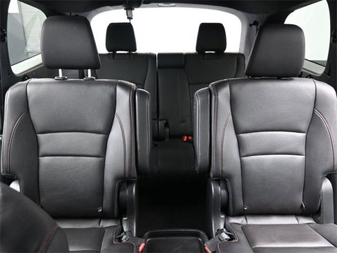 Used 2022 Honda Pilot Black Edition image 22