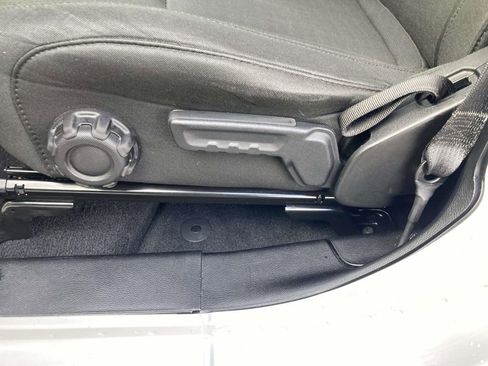 Used 2021 Jeep Wrangler Unlimited Sport image 17