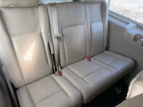 Used 2017 Ford Expedition EL Limited w/ Equipment Group 301A image 28