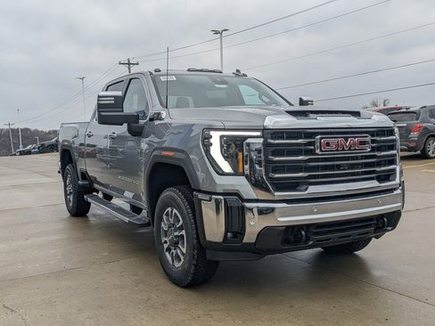New 2026 GMC Sierra 2500 SLT w/ SLT Convenience Package image 5