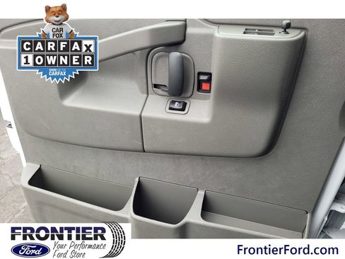 Used 2024 Chevrolet Express 3500 LT w/ LT Preferred Equipment Group RWD image 20