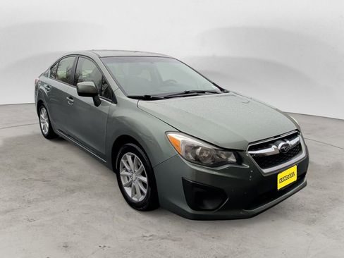 Used 2014 Subaru Impreza 2.0i Premium w/ All-Weather Package w/CVT image 7
