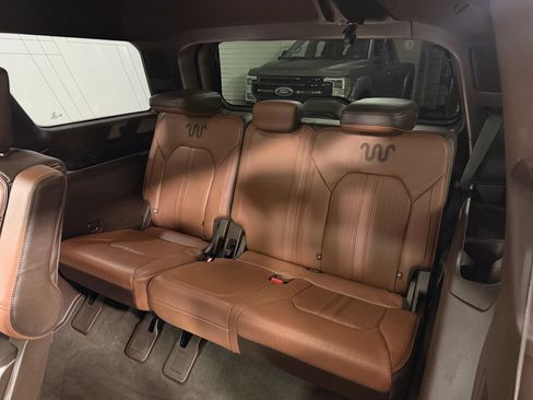 Used 2023 Ford Expedition King Ranch AWD/4WD image 16