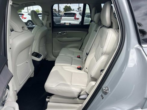 New 2026 Volvo XC90 B6 Ultra w/ Protection Package AWD/4WD image 16