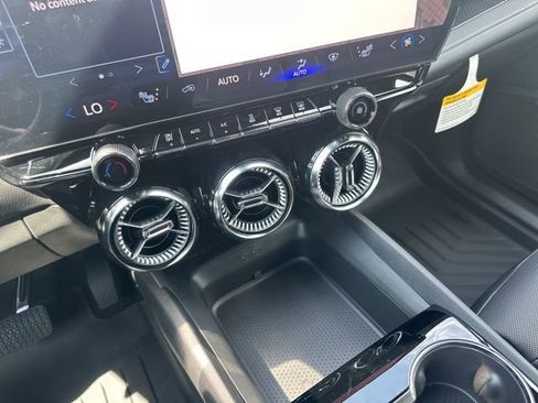 New 2026 Chevrolet Blazer EV LT AWD/4WD image 28