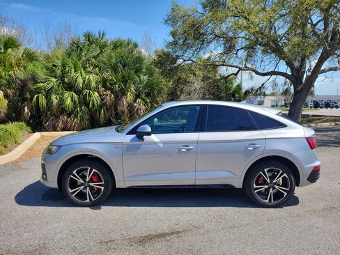 Certified 2025 Audi Q5 2.0T Premium Plus image 7