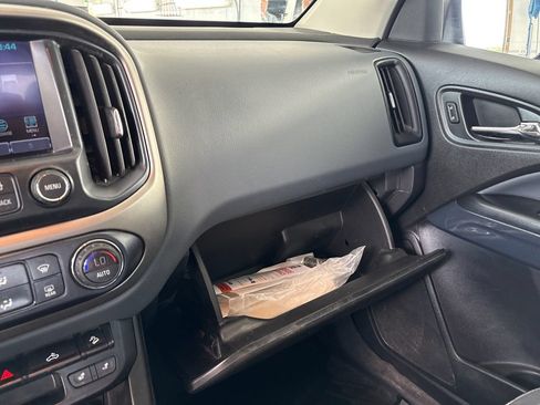 Used 2016 Chevrolet Colorado Z71 AWD/4WD image 48