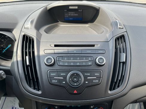Used 2018 Ford Escape SE FWD image 17