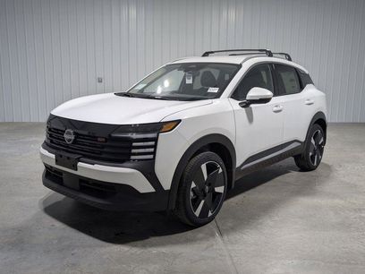 New 2025 Nissan Kicks SR w/ Illumination Package