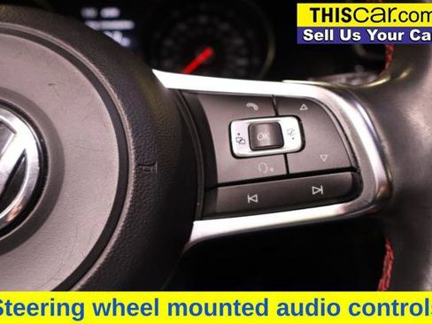 Used 2015 Volkswagen GTI SE image 12