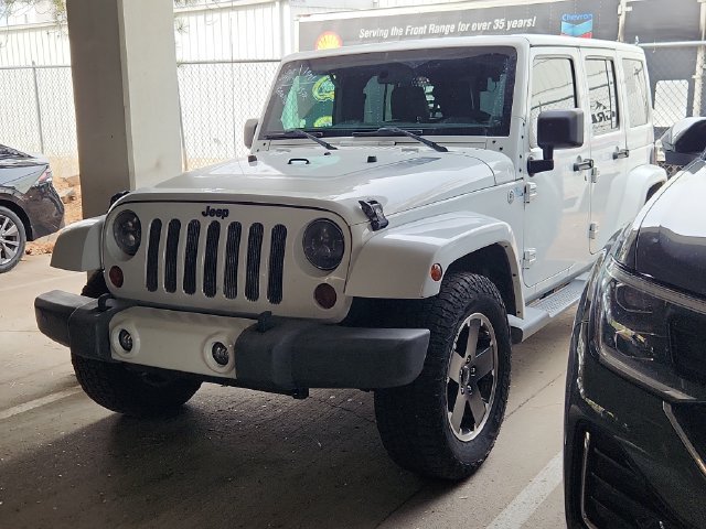 Used 2012 Jeep Wrangler Unlimited Sahara AWD/4WD image 3