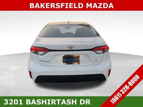 Used 2023 Toyota Corolla LE image 4