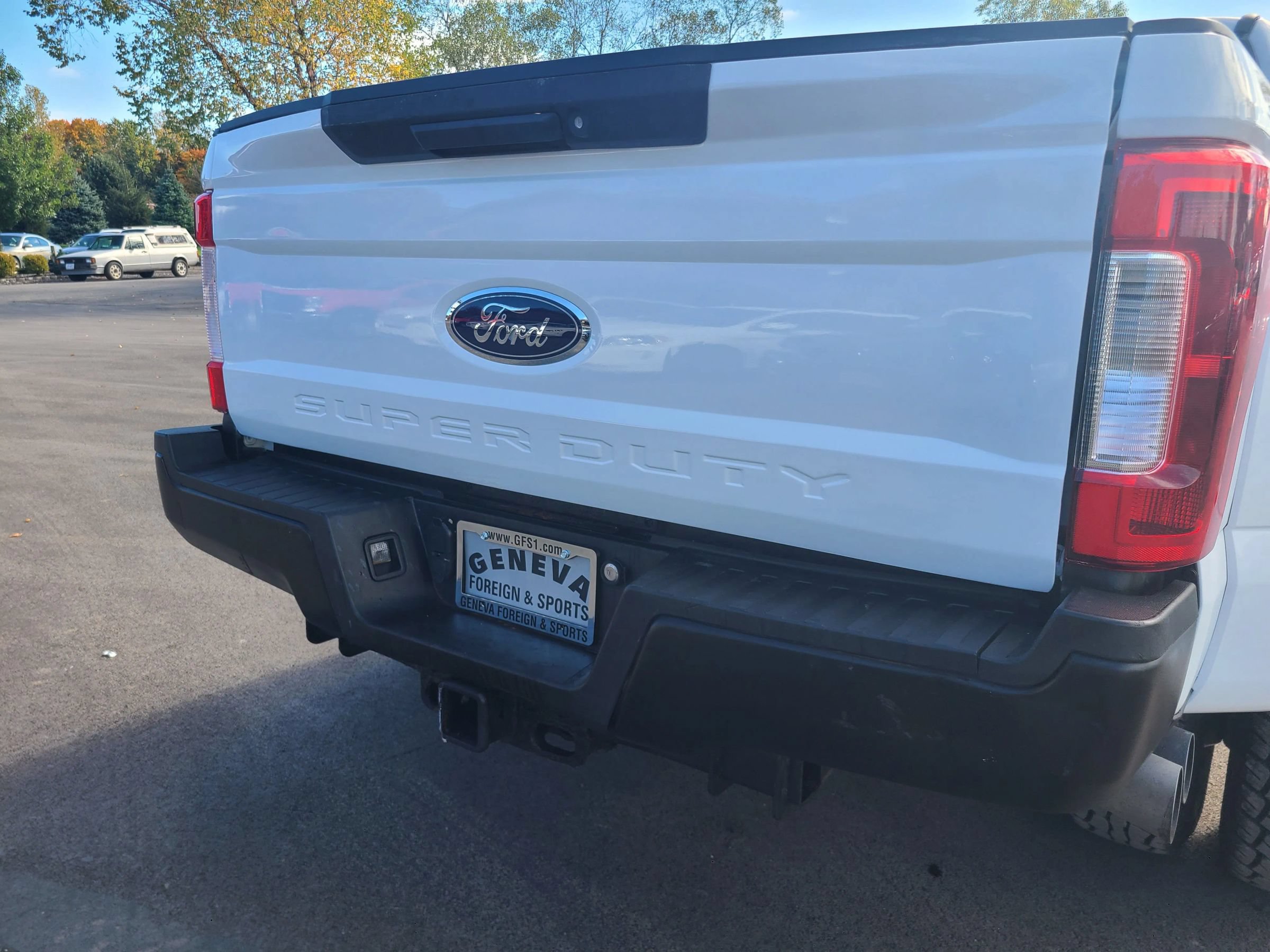 Used 2017 Ford F350 XL w/ Snow Plow/Camper Package AWD/4WD image 10