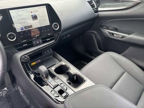 Certified 2025 Lexus NX 350 AWD w/ Accessory Package (2T) image 26