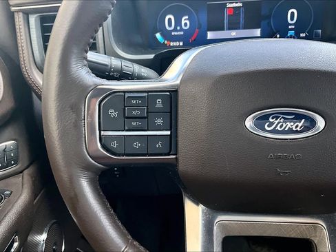 Used 2022 Ford Expedition King Ranch AWD/4WD image 16