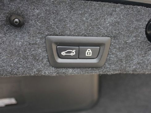 Used 2016 BMW 528i xDrive Sedan image 47