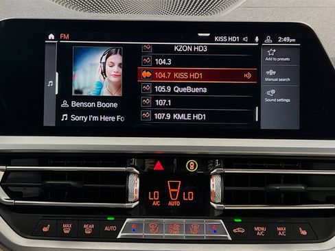 Used 2019 BMW 330i xDrive 330i xDrive w/ Premium Package image 11