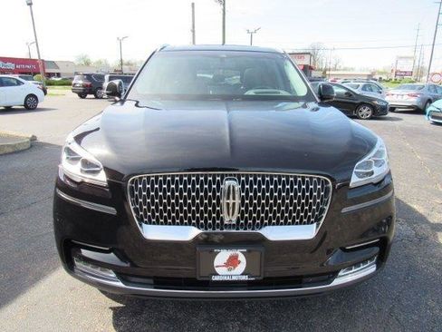 Used 2020 Lincoln Aviator Reserve w/ Equipment Group 202A image 2