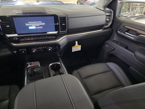 New 2026 Chevrolet Silverado 1500 LT Trail Boss w/ LT Trail Boss Premium Package image 18