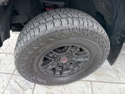 Used 2021 Toyota Tacoma TRD Pro AWD/4WD image 2