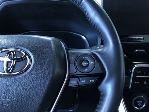 Used 2023 Toyota Venza Limited AWD/4WD image 26