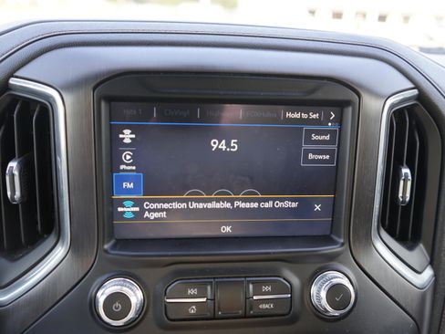 Used 2022 GMC Sierra 1500 AT4 w/ AT4 Premium Package image 14