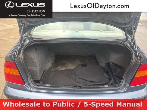 Used 2003 BMW 325xi Sedan image 33