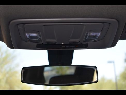 Used 2020 Chevrolet Silverado 1500 Custom Trail Boss image 33