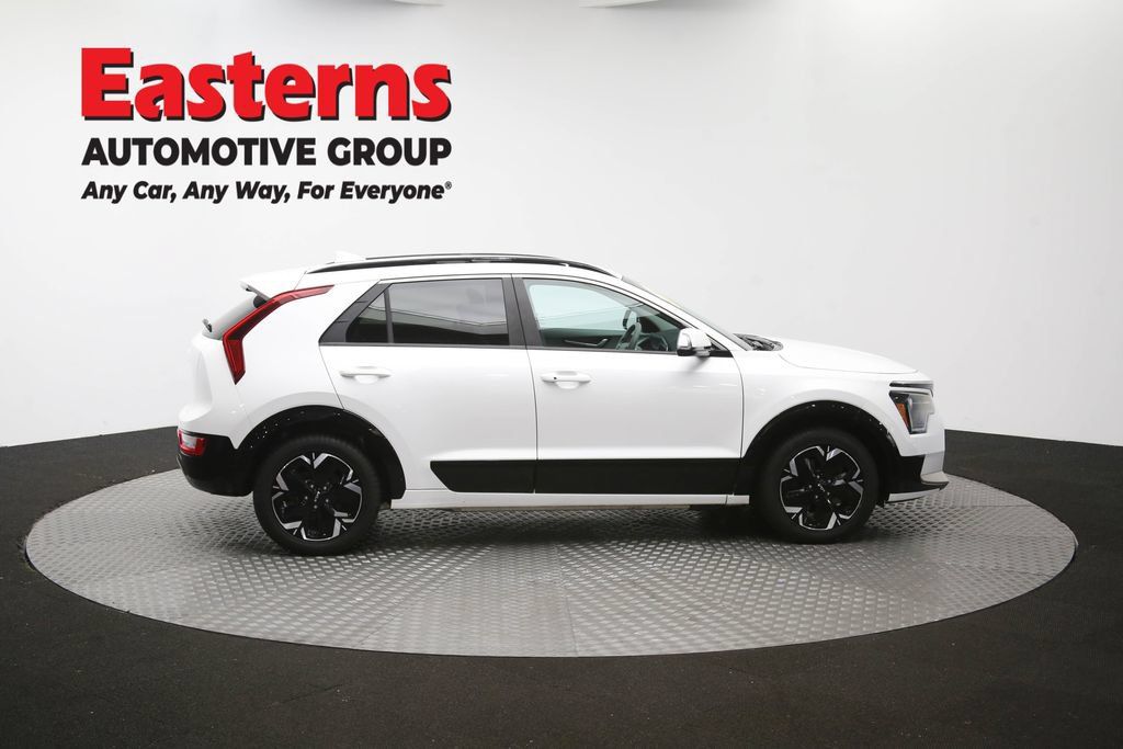 Used 2023 Kia Niro Wind w/ Wind Preserve Package FWD image 44