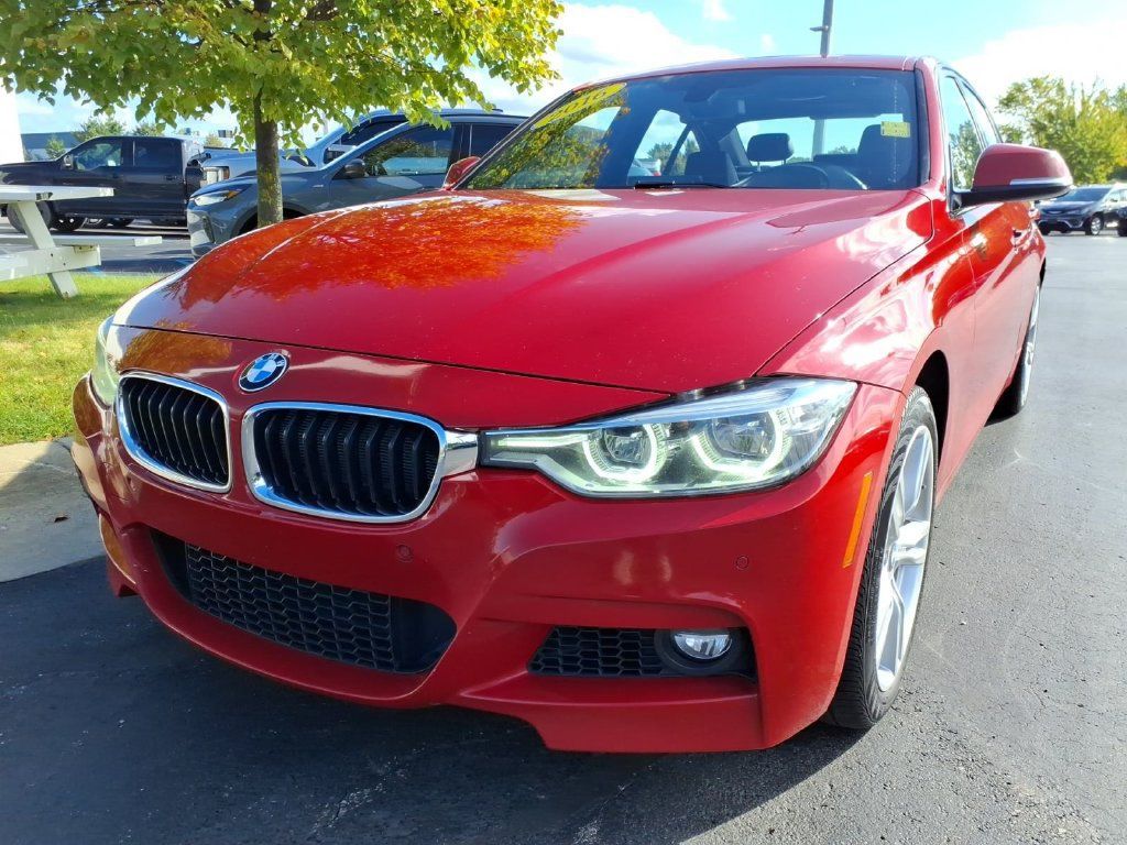 Used 2016 BMW 340i xDrive Sedan AWD/4WD image 1