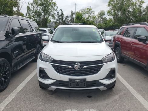 Used 2023 Buick Encore GX Preferred w/ Cold Weather Comfort Package AWD/4WD image 2