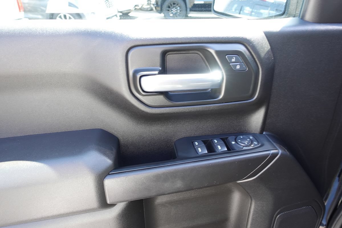 Used 2024 Chevrolet Silverado 1500 Custom AWD/4WD image 16