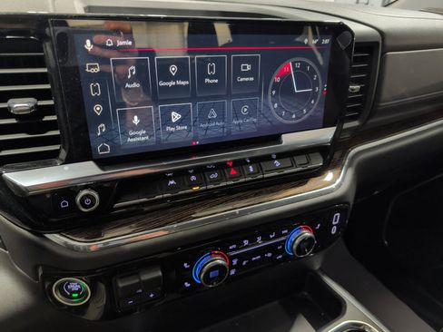 Used 2024 GMC Sierra 1500 Elevation w/ X31 Off-Road Package image 10